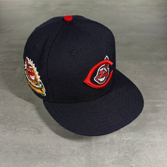 Hat Club Cleveland Indians New Era Cap 7 1/4 Chief Wahoo Cooperstown Banned Logo